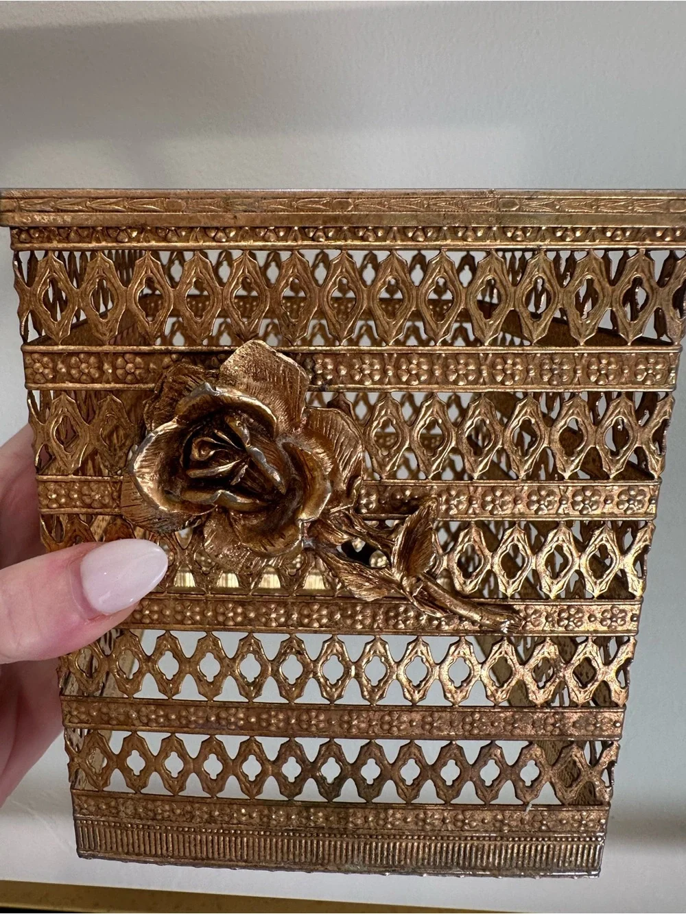 N/A ornate gold
